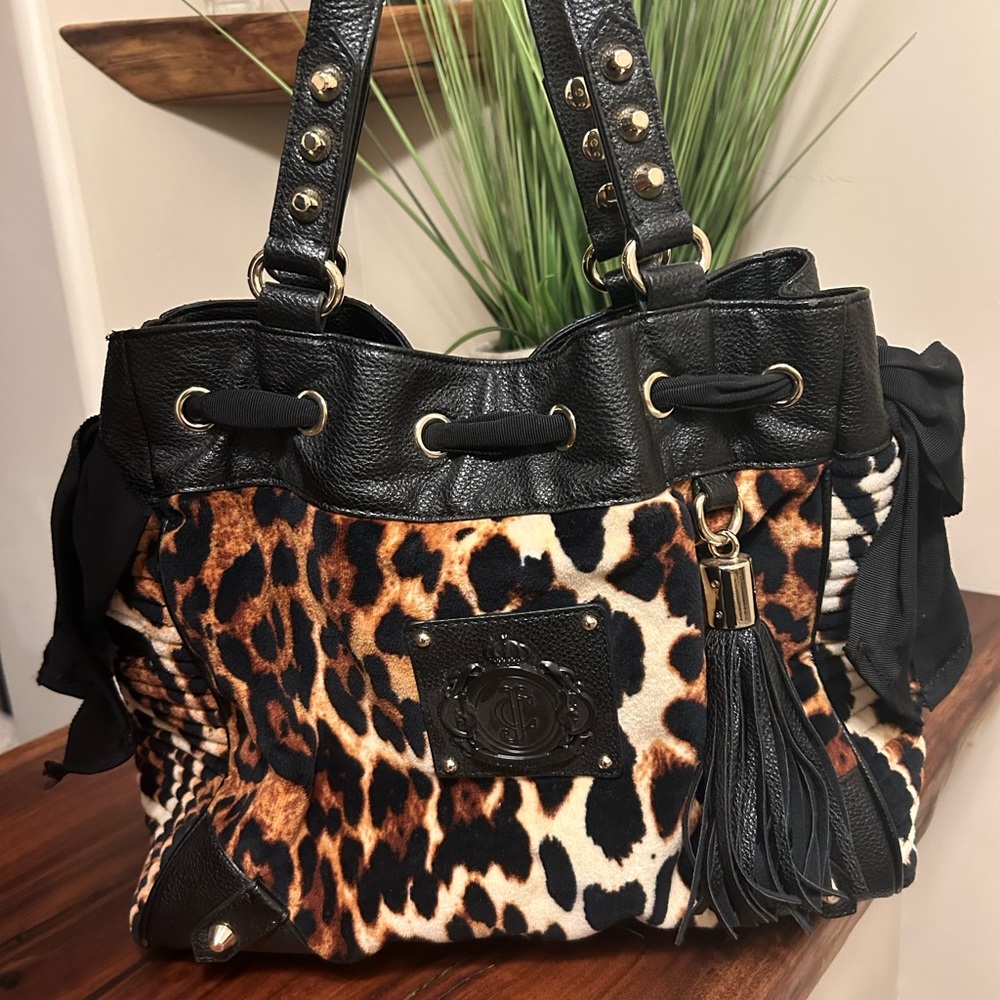 Juicy Couture Leopard Velour Daydreamer
